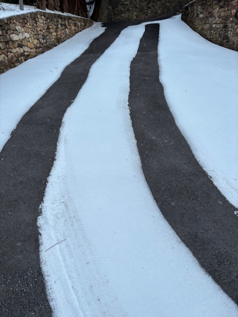 Tire Track Snow Melting