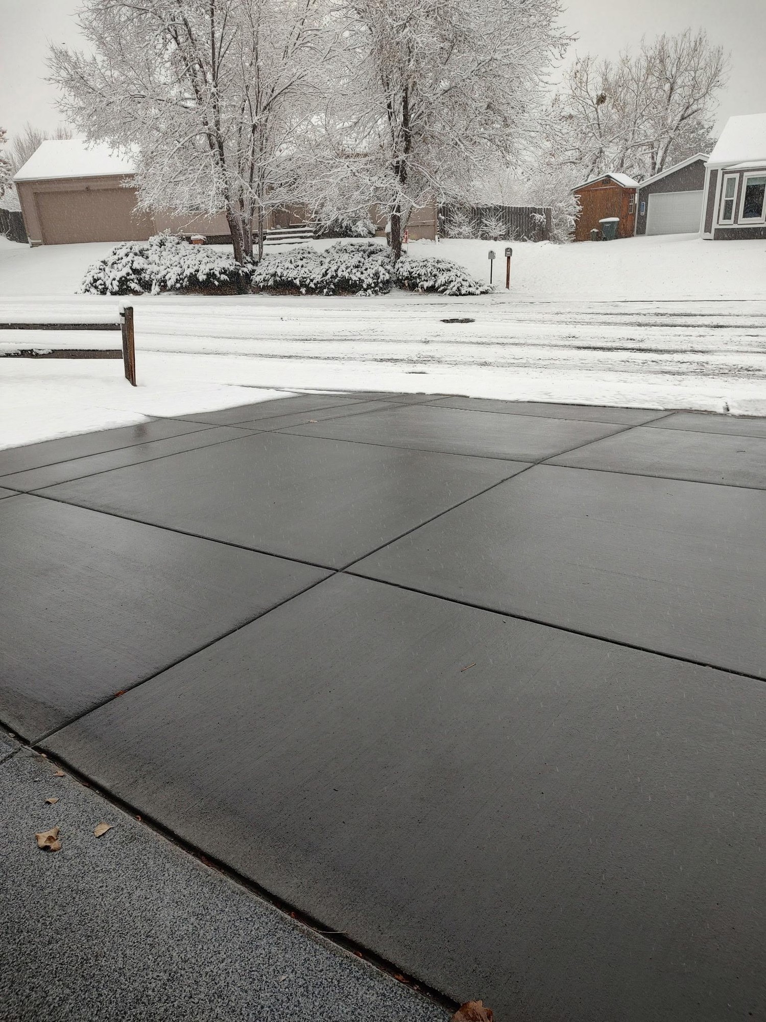 Heated driveway with clear path in South Lake Tahoe winter snow